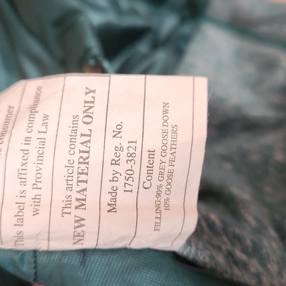 Lululemon Down For A Run Vest - Picture 6 of 6